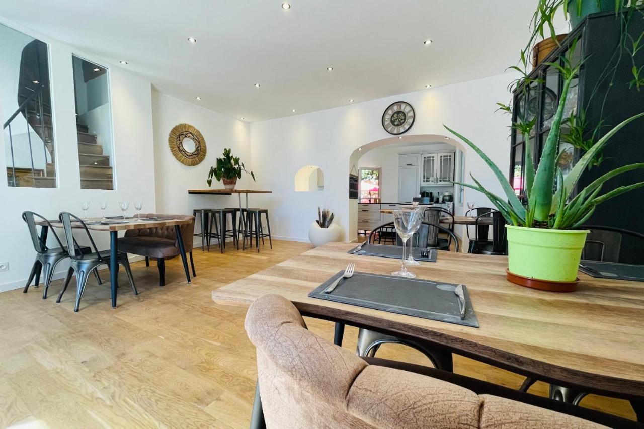 The Balzacienne Room In A Charming Mansion At The Gates Of Tours Saint-Avertin Eksteriør bilde